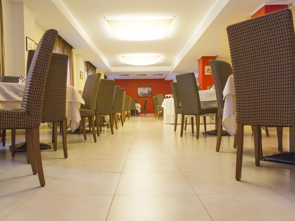 Hotel Regina Bolzano Ngoại thất bức ảnh